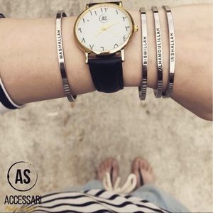 ACCESSARI GENUINE LEATHER UNISEX WATCH